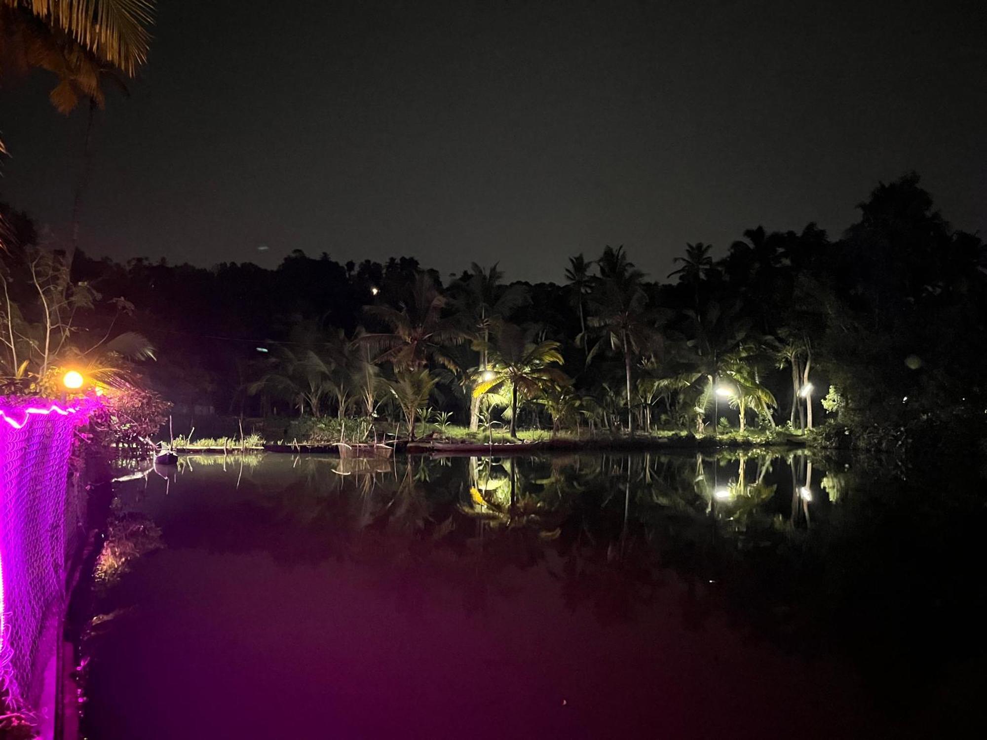 Lake Homes 瓦尔卡拉 外观 照片